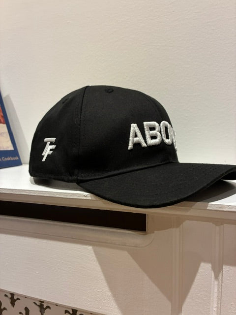 Till Fit Black Embroidered Baseball Cap – Classic Structured Hat